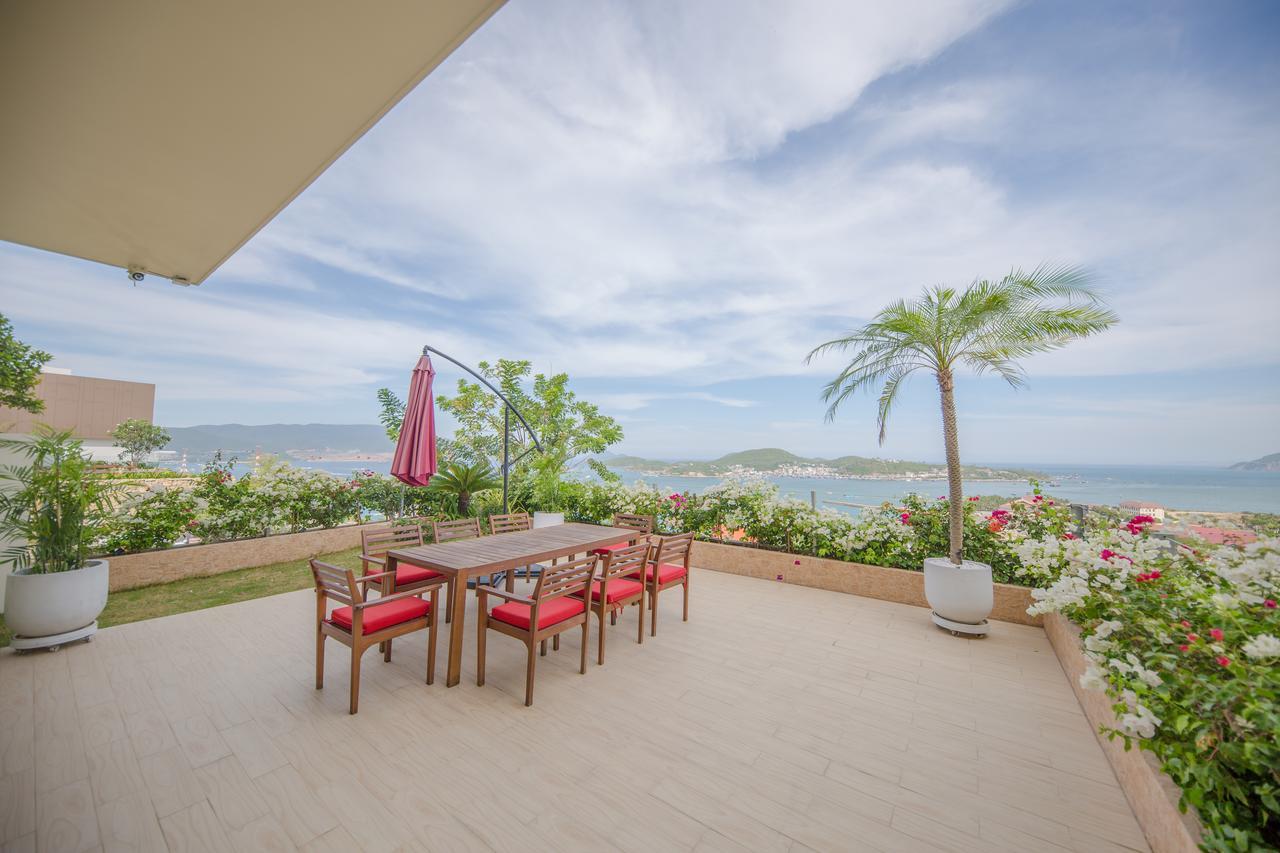 Acqua Villa Nha Trang Managed By Alternaty Exterior photo