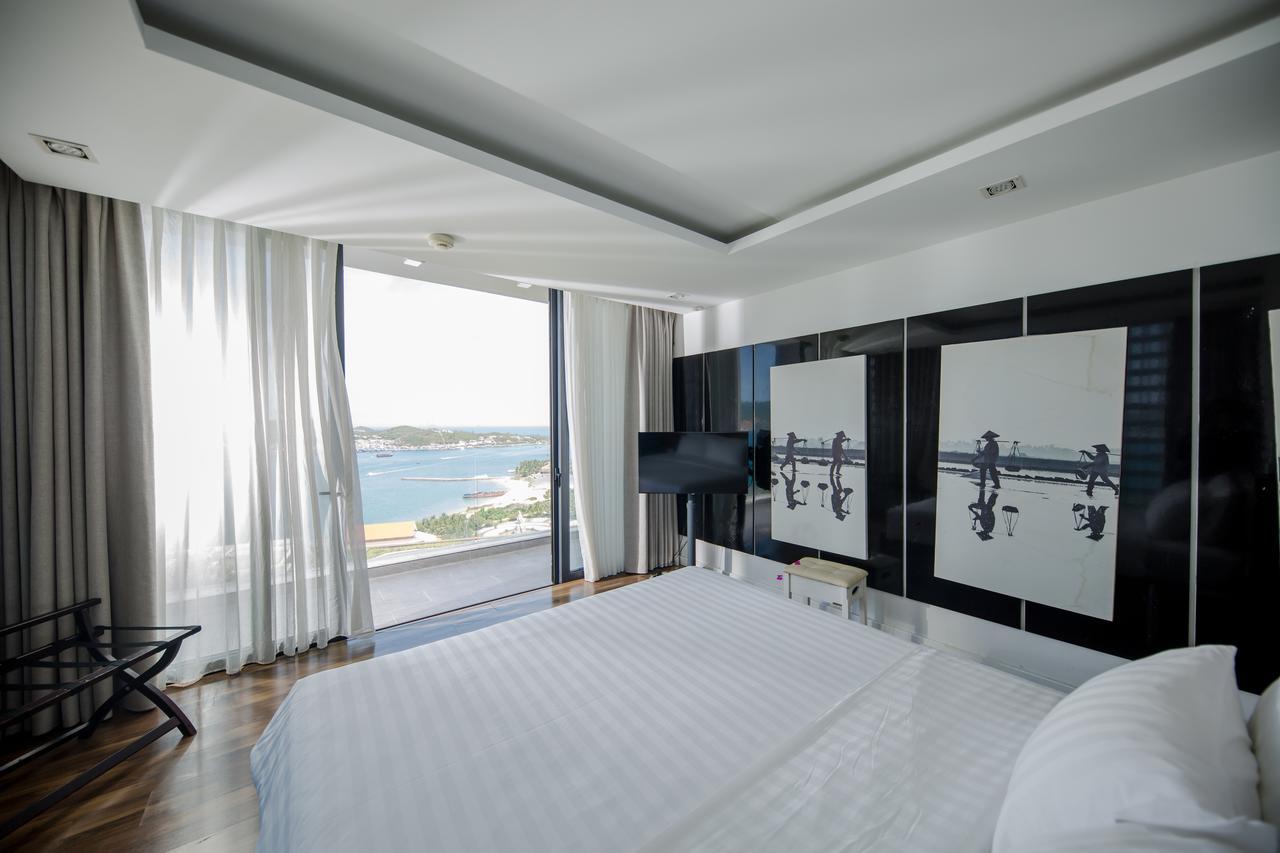 Acqua Villa Nha Trang Managed By Alternaty Exterior photo